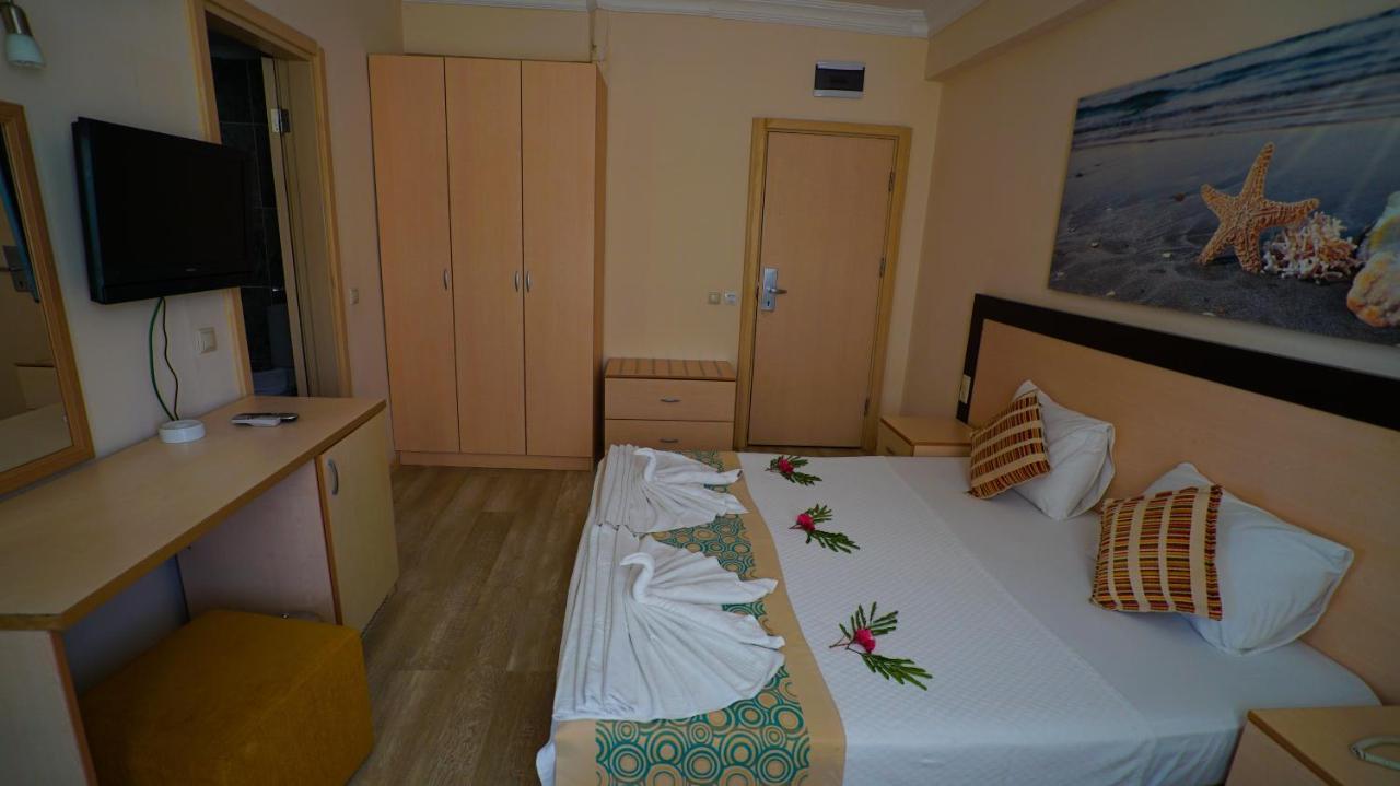 Smile Hotel Hotel 3*